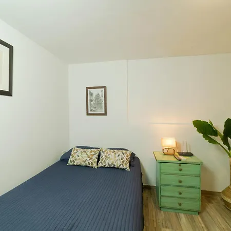 Oasis Colonial Apartment *